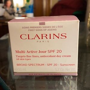 CLARINS Multi-Active Jour SPF 20 Day Cream